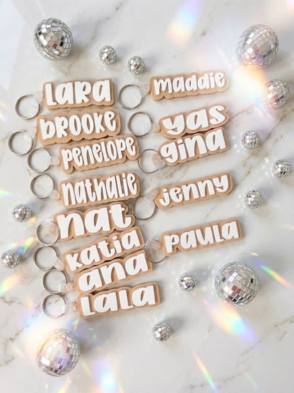 Name Keychains Shaped - (Customize Colors)